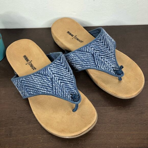 Minnetonka Mara Blue Woven Comfort Thong Sandals Women's Size 8 - Picture 2 of 7